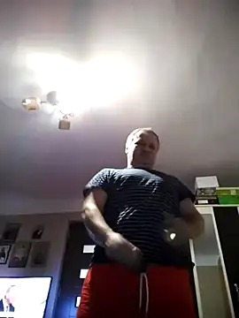 nudistu021 online show from February 15, 12:04 pm