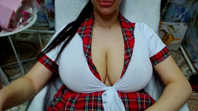 lovelyseu online show from February 18, 8:22 am