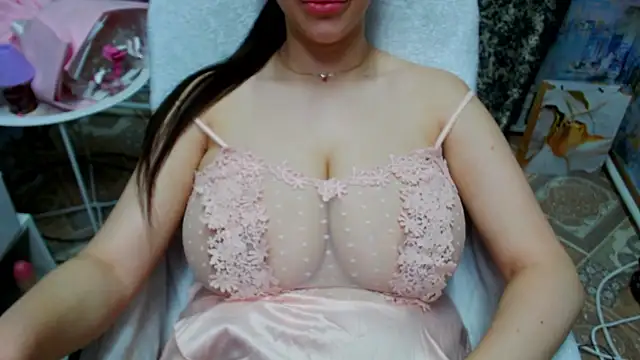 lovelyseu online show from February 20, 7:49 pm