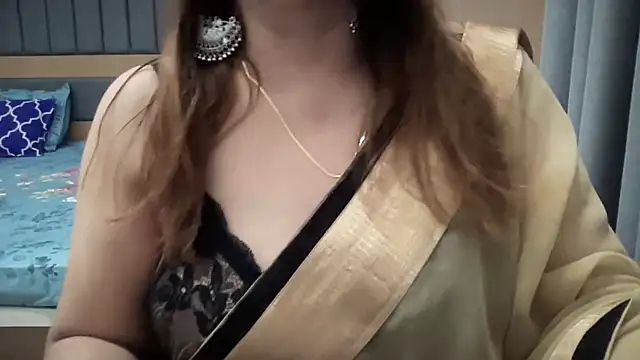 Snapshot of sassypooja chatting on July 18, 4:32 am sassypooja online show from July 18, 4:32 am