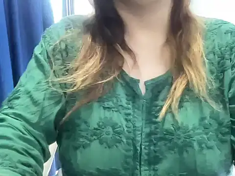 Snapshot of sassypooja chatting on September 30, 7:03 am sassypooja online show from September 30, 7:03 am