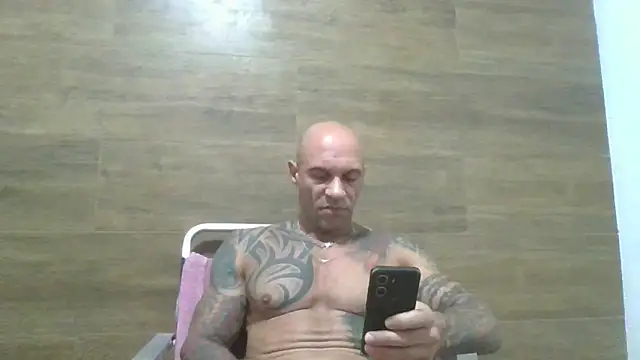 Arc8njoblack online show from April 4, 4:52 am