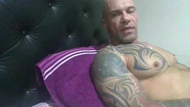 Arc8njoblack online show from July 10, 2:11 am