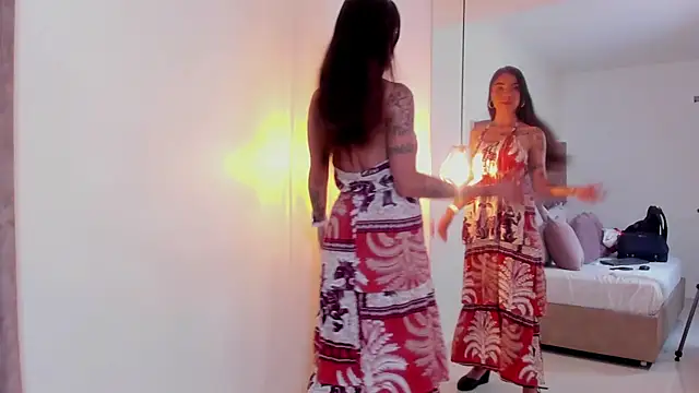 scarlet castro online show from January 14, 4:10 pm