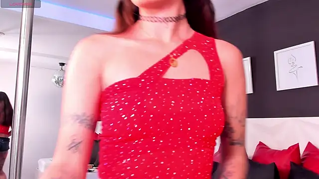 Snapshot of scarlet_castro chatting on February 20, 11:42 am scarlet castro online show from February 20, 11:42 am