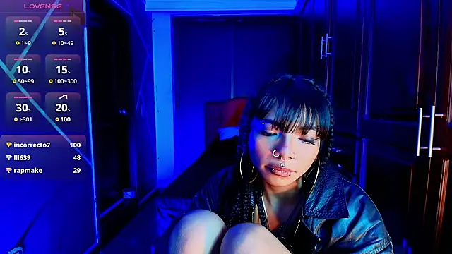 Snapshot of SexyNaf chatting on March 13, 1:32 am SexyNaf online show from March 13, 1:32 am