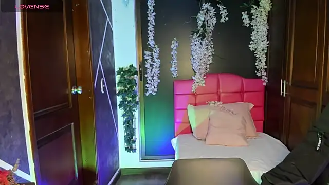 SexyNaf online show from October 20, 7:14 pm