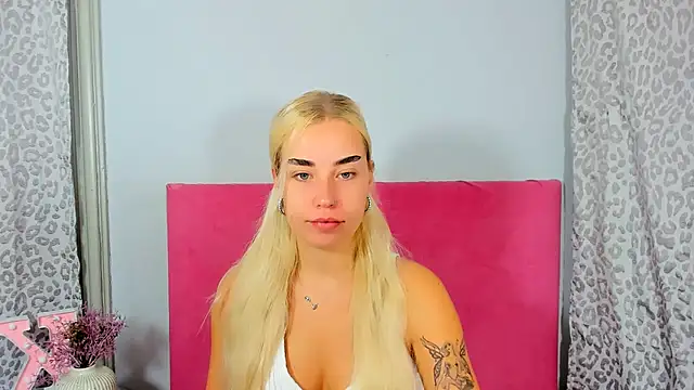 KristyHoney online show from October 10, 5:19 am
