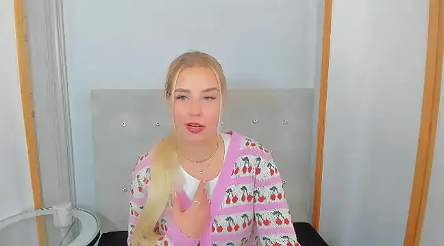 KristyHoney online show from March 4, 9:51 am