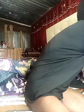 Feliciaxxxxx online show from May 7, 1:47 pm
