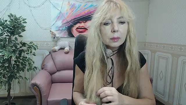 Snapshot of Anna_Diax chatting on January 31, 12:40 pm Anna Diax online show from January 31, 12:40 pm