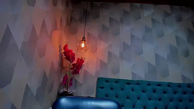 AnnieSoul online show from November 28, 3:01 pm