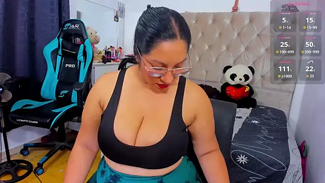 Snapshot of lulu_ferrer chatting on November 20, 7:14 pm lulu ferrer online show from November 20, 7:14 pm