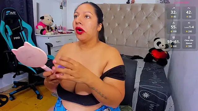 Snapshot of lulu_ferrer chatting on November 28, 2:50 pm lulu ferrer online show from November 28, 2:50 pm