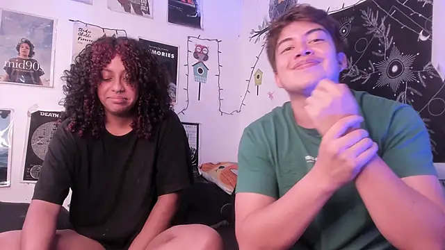 hothoneychile online show from October 27, 12:33 am