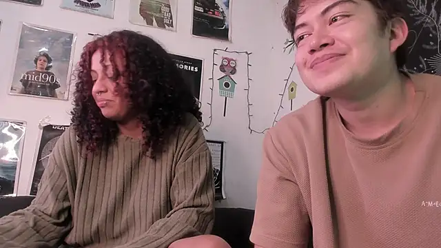 hothoneychile online show from November 13, 3:43 am