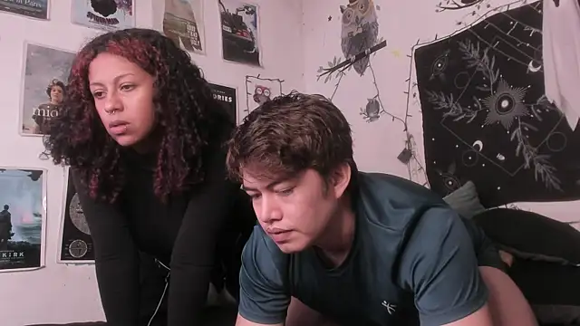 hothoneychile online show from November 28, 3:01 pm