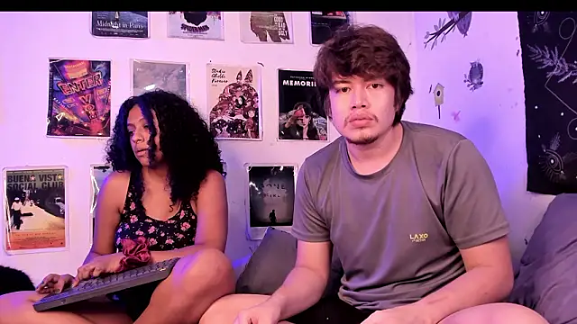 hothoneychile online show from February 10, 12:20 am