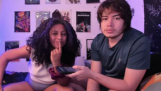 hothoneychile online show from April 2, 4:19 am