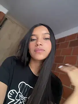 Snapshot of RoxyRoss_ chatting on February 7, 10:52 pm RoxyRoss online show from February 7, 10:52 pm