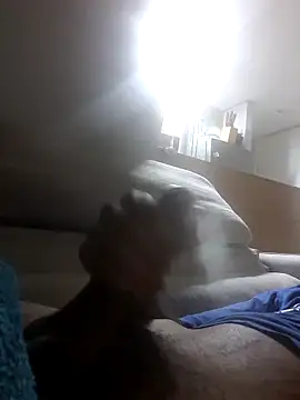 Snapshot of juan0Jpg chatting on December 21, 5:09 am juan0Jpg online show from December 21, 5:09 am