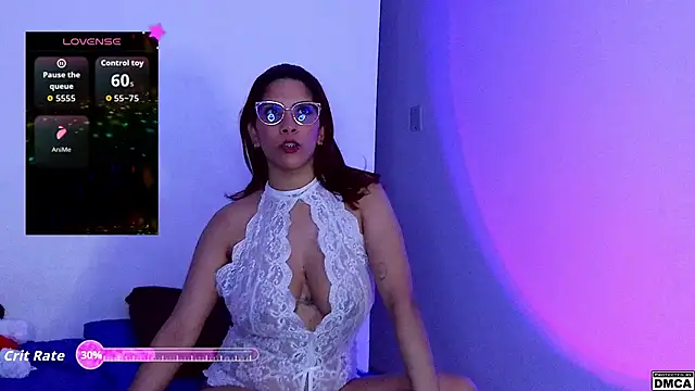 Snapshot of mishell1collins chatting on May 25, 10:08 pm mishell1collins online show from May 25, 10:08 pm