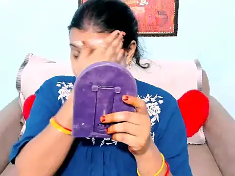 kendracox21 online show from March 16, 4:42 am