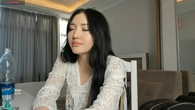 Snapshot of kirigaya_asuna chatting on December 26, 4:10 am kirigaya asuna online show from December 26, 4:10 am