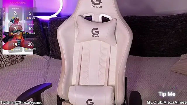 AlexaAimee online show from March 24, 12:38 pm