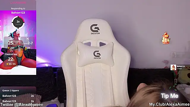 AlexaAimee online show from February 18, 3:26 am