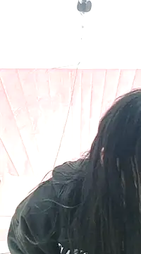 Snapshot of DaisyLane_ chatting on March 15, 4:57 am DaisyLane online show from March 15, 4:57 am