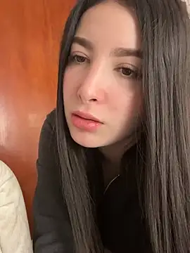 annaharper- online show from January 14, 9:40 pm