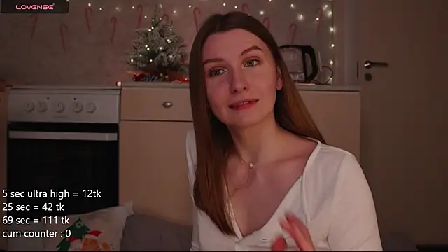 Snapshot of your_jane chatting on January 3, 4:44 am your jane online show from January 3, 4:44 am