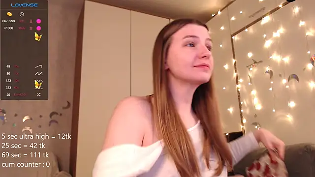 Snapshot of your_jane chatting on September 19, 2:37 am your jane online show from September 19, 2:37 am