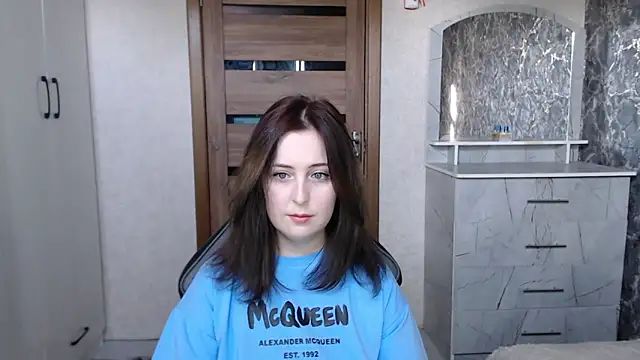 Kristy-Max online show from October 24, 10:14 am