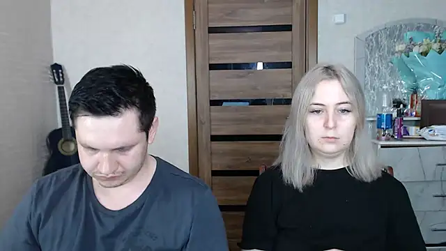 Snapshot of Kristy-Max chatting on March 13, 11:08 am Kristy-Max online show from March 13, 11:08 am