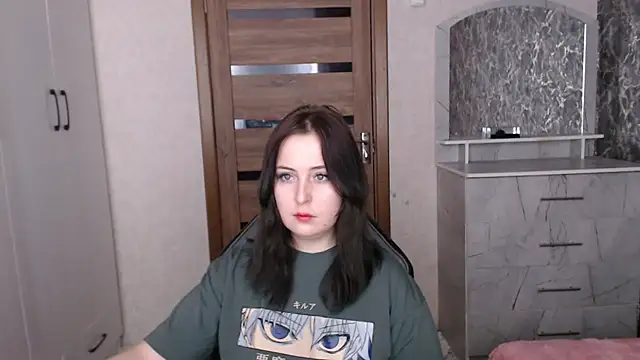 Kristy-Max online show from December 5, 9:12 pm