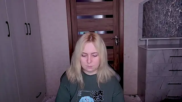 Kristy-Max online show from March 19, 8:14 am