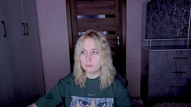 Kristy-Max online show from March 14, 8:48 pm