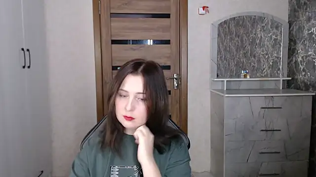 Kristy-Max online show from October 26, 9:26 pm