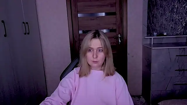 Kristy-Max online show from February 16, 11:53 am