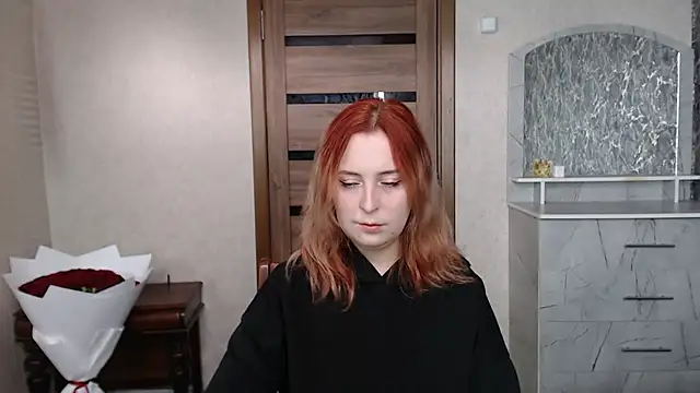 Snapshot of Kristy-Max chatting on September 16, 4:35 am Kristy-Max online show from September 16, 4:35 am