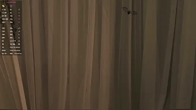 Snapshot of SunnyRisha chatting on November 4, 5:11 am SunnyRisha online show from November 4, 5:11 am