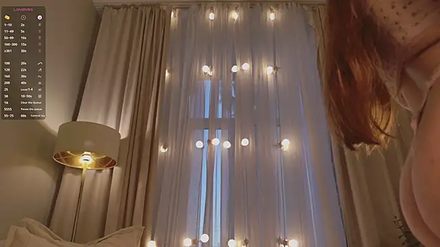 Snapshot of SunnyRisha chatting on February 21, 5:31 am SunnyRisha online show from February 21, 5:31 am