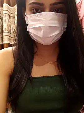Snapshot of Mylovesana chatting on February 25, 5:19 pm Mylovesana online show from February 25, 5:19 pm