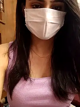 Snapshot of Mylovesana chatting on February 24, 9:32 am Mylovesana online show from February 24, 9:32 am