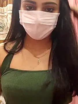Snapshot of Mylovesana chatting on February 24, 5:53 pm Mylovesana online show from February 24, 5:53 pm