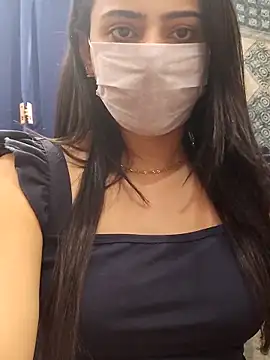 Snapshot of Mylovesana chatting on November 28, 9:20 am Mylovesana online show from November 28, 9:20 am