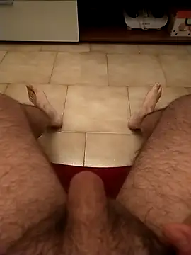 Snapshot of user_662 chatting on November 24, 1:11 pm user 662 online show from November 24, 1:11 pm