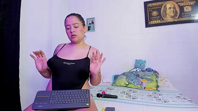 KarolandMichel online show from February 12, 11:48 pm